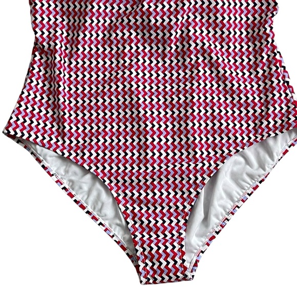 Kona Sol One Piece Chevron Swimsuit Women’s Plus Size 20 Multicolor Strappy - Picture 5 of 10